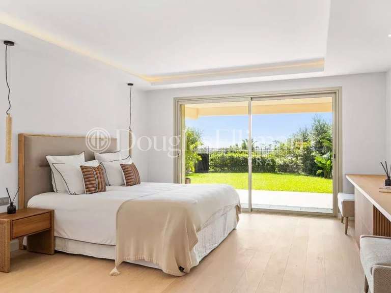Apartment with Sea view Cannes - 4 bedrooms - 307m²