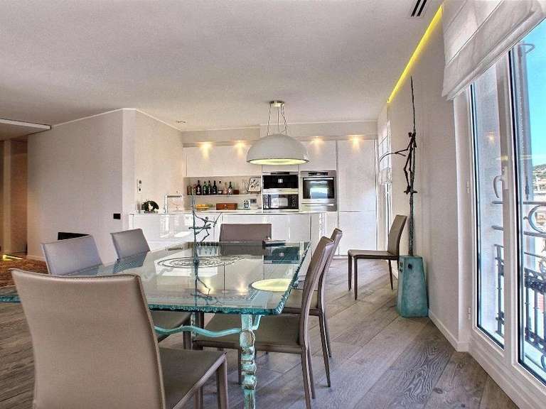 Apartment with Sea view Cannes - 3 bedrooms - 160m²