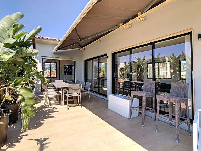 Apartment with Sea view Cannes - 2 bedrooms - 125m²