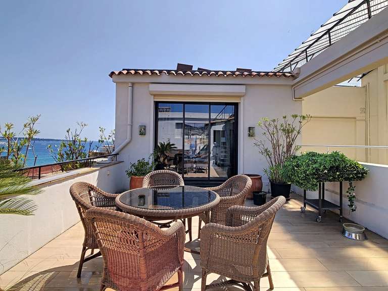 Apartment with Sea view Cannes - 2 bedrooms - 125m²