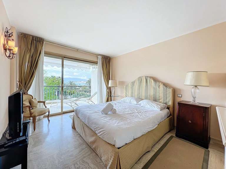 Apartment with Sea view Cannes - 3 bedrooms - 120m²
