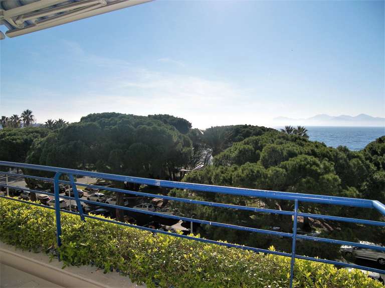 Apartment with Sea view Cannes - 2 bedrooms - 84m²