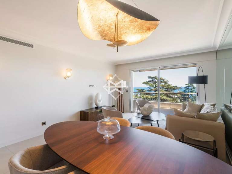 Appartement avec Vue sur mer Cannes - 3 chambres - 104m²