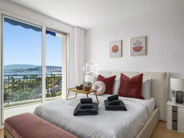 Apartment with Sea view Cannes - 4 bedrooms - 120m²