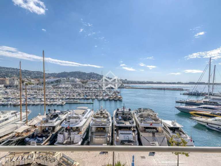 Apartment with Sea view Cannes - 2 bedrooms - 104m²