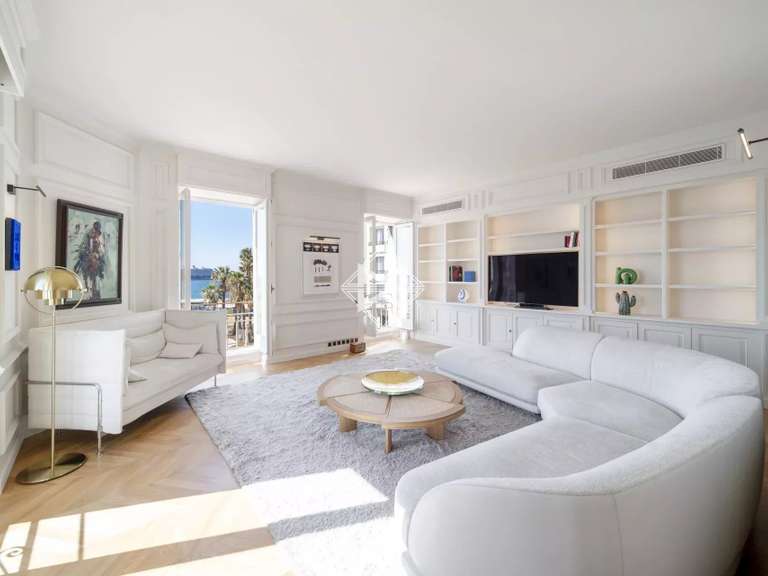 Apartment with Sea view Cannes - 2 bedrooms - 104m²