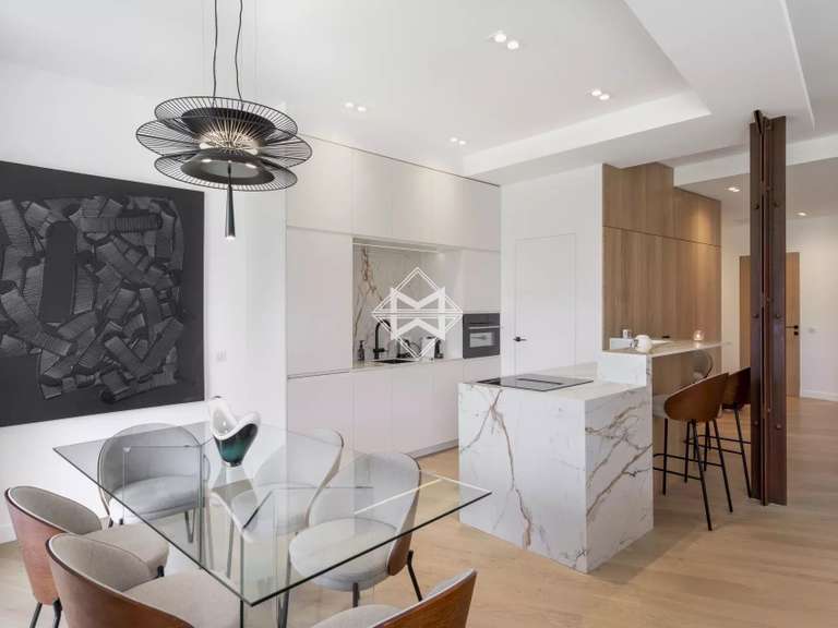 Apartment with Sea view Cannes - 3 bedrooms - 110m²