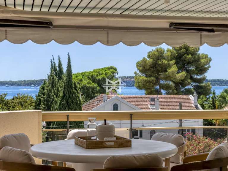 Appartement Cannes - 3 chambres - 102m²