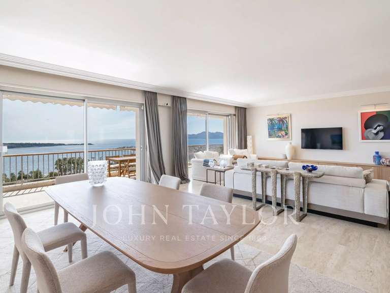 Apartment with Sea view Cannes - 4 bedrooms - 212m²
