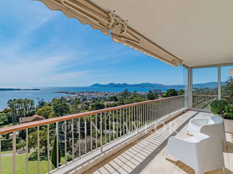 Apartment with Sea view Cannes - 4 bedrooms - 212m²