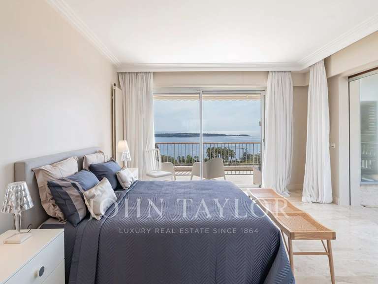 Apartment with Sea view Cannes - 4 bedrooms - 212m²