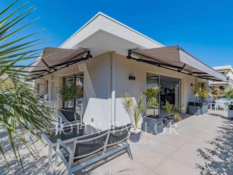 Appartement Cannes - 2 chambres - 152m²