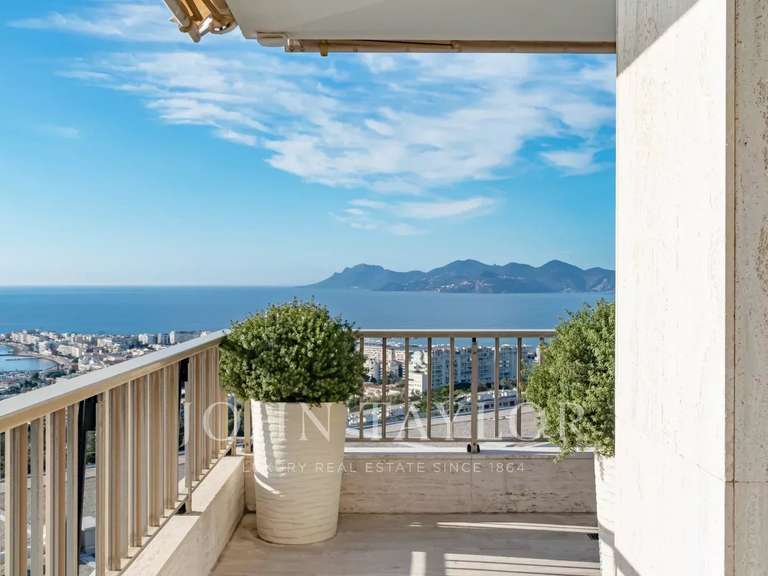 Appartement avec Vue sur mer Cannes - 3 chambres - 170m²