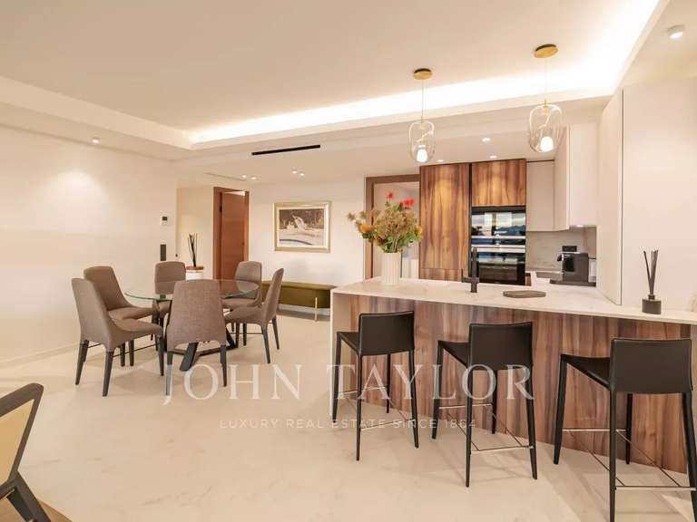 Apartment with Sea view Cannes - 4 bedrooms - 140m²