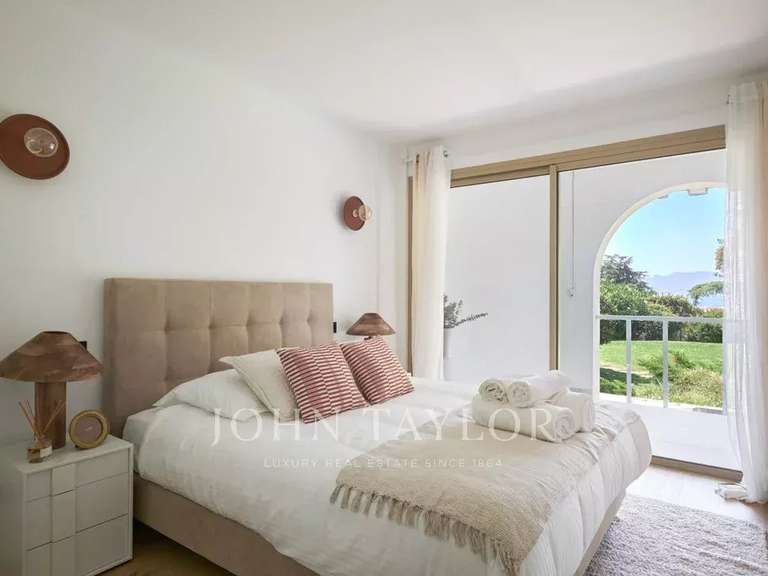 Apartment with Sea view Cannes - 4 bedrooms - 140m²
