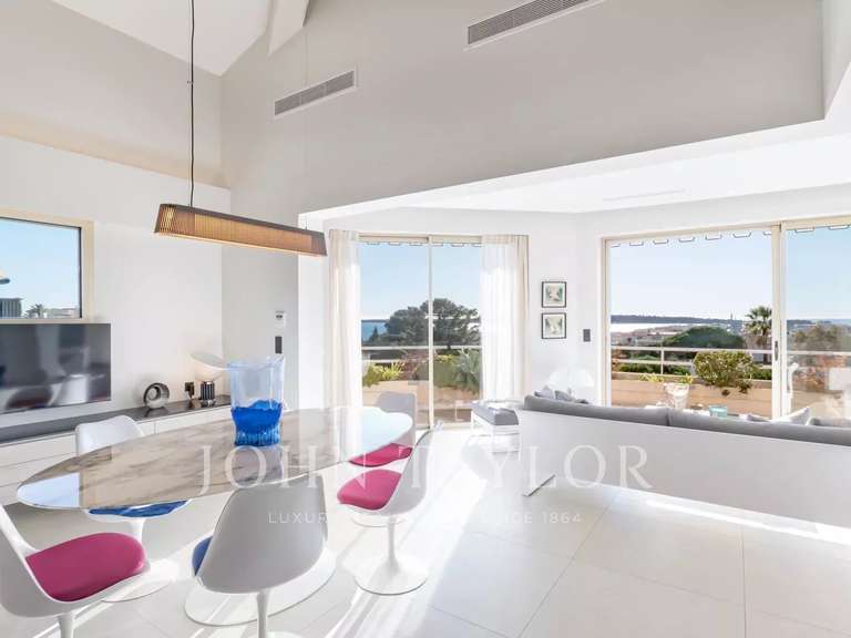Apartment with Sea view Cannes - 4 bedrooms - 213m²