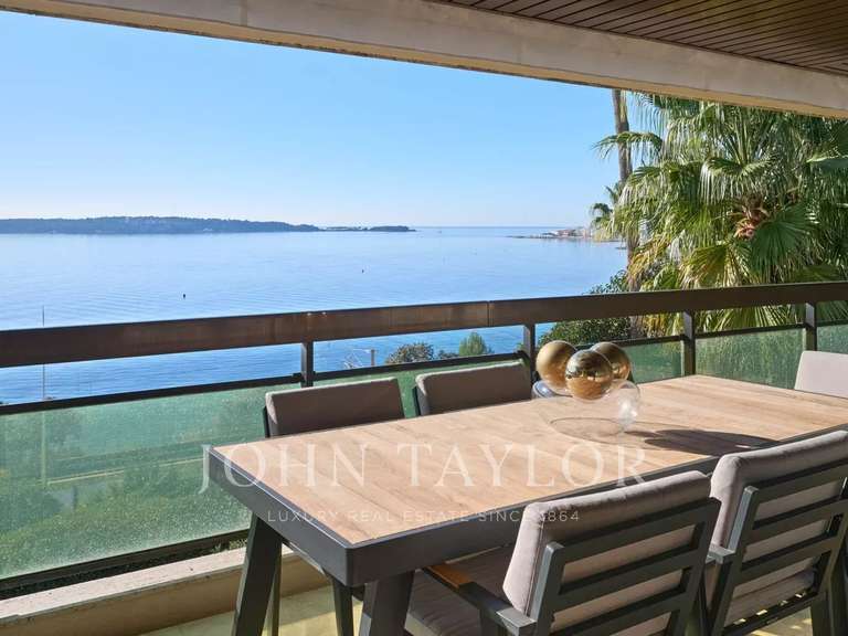 Apartment with Sea view Cannes - 3 bedrooms - 148m²