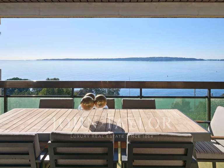Apartment with Sea view Cannes - 3 bedrooms - 148m²