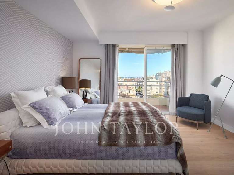 Apartment with Sea view Cannes - 3 bedrooms - 150m²