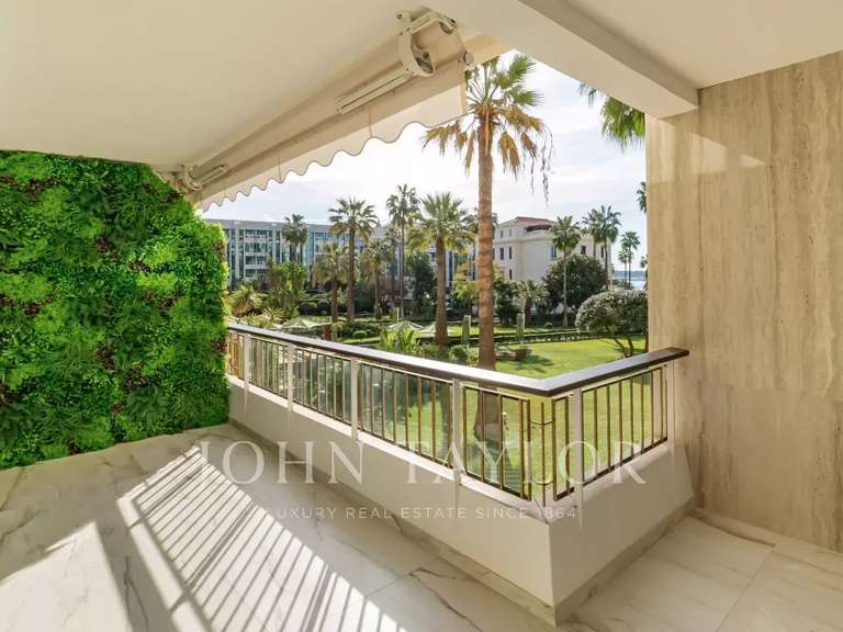 Apartment with Sea view Cannes - 2 bedrooms - 127m²