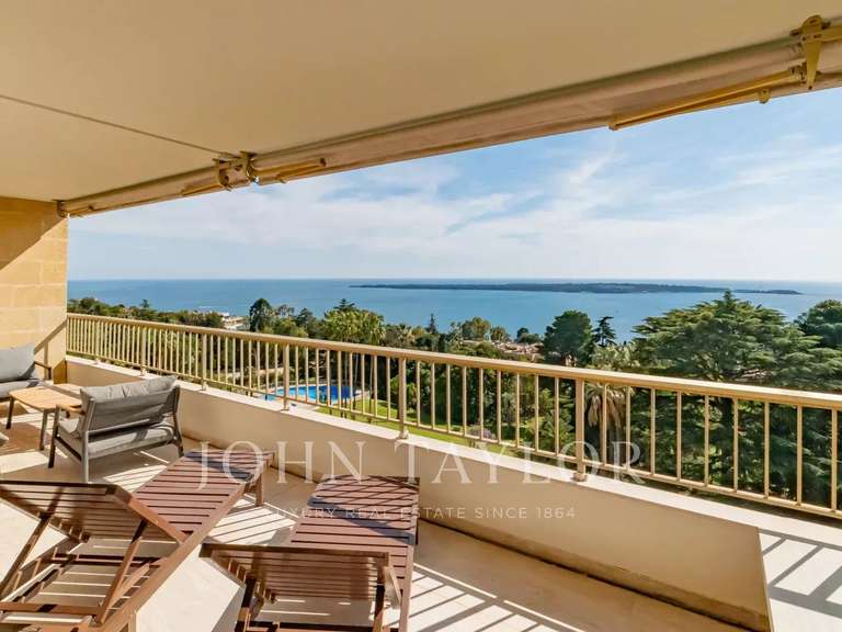 Apartment with Sea view Cannes - 2 bedrooms - 114m²