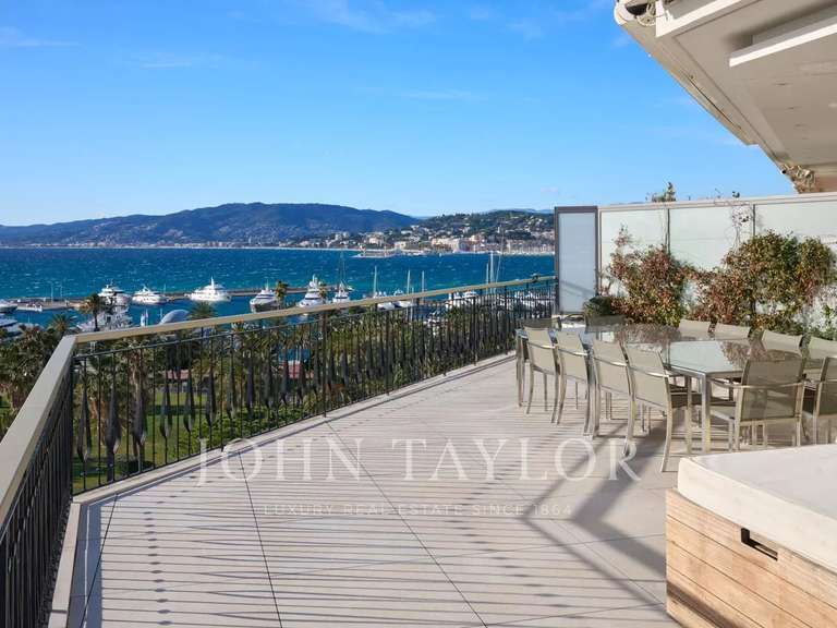 Apartment with Sea view Cannes - 5 bedrooms - 208m²