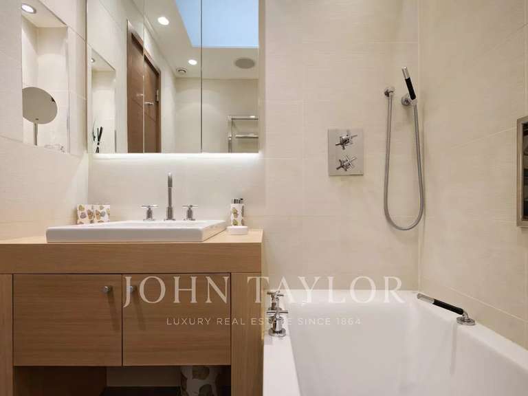 Apartment with Sea view Cannes - 5 bedrooms - 208m²