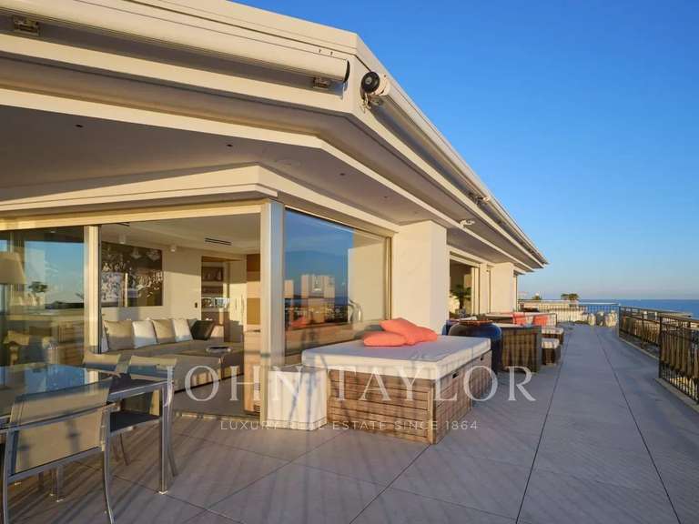 Apartment with Sea view Cannes - 5 bedrooms - 208m²