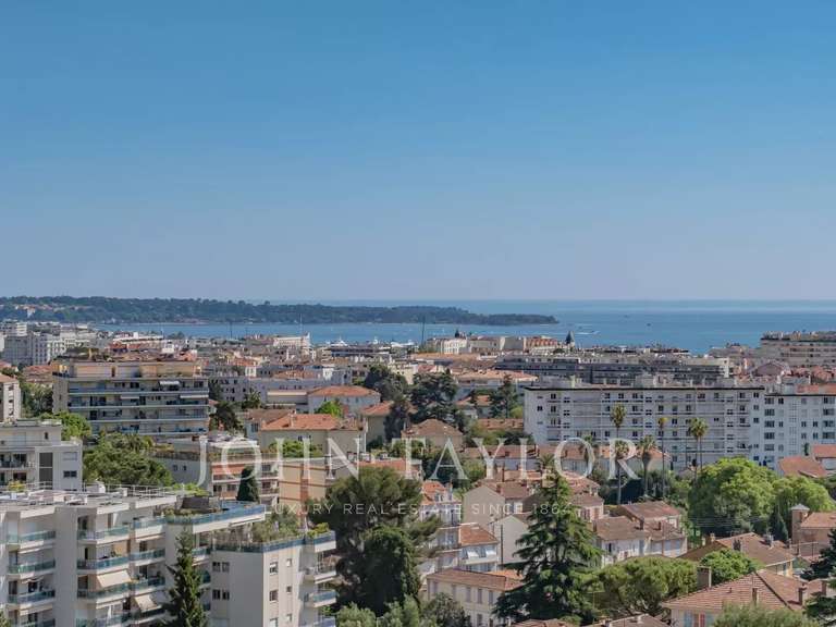 Apartment with Sea view Cannes - 3 bedrooms - 147m²