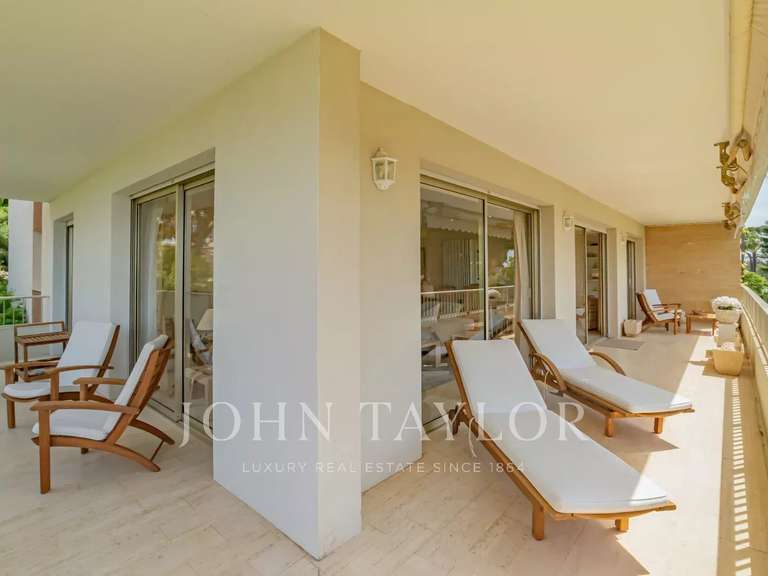 Apartment with Sea view Cannes - 3 bedrooms - 120m²