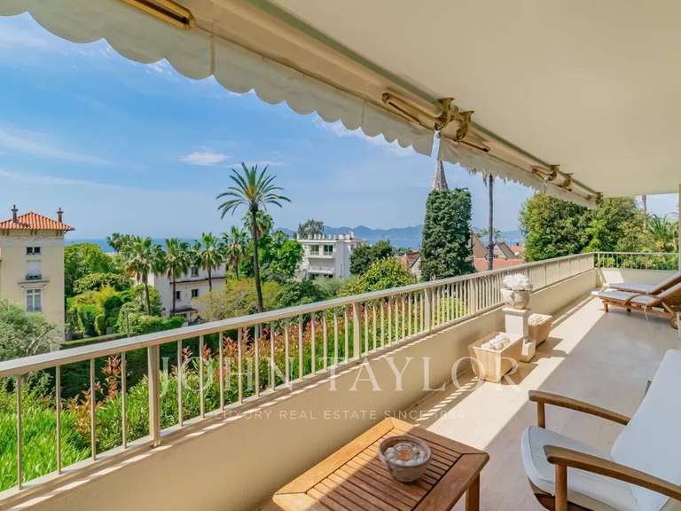 Apartment with Sea view Cannes - 3 bedrooms - 120m²