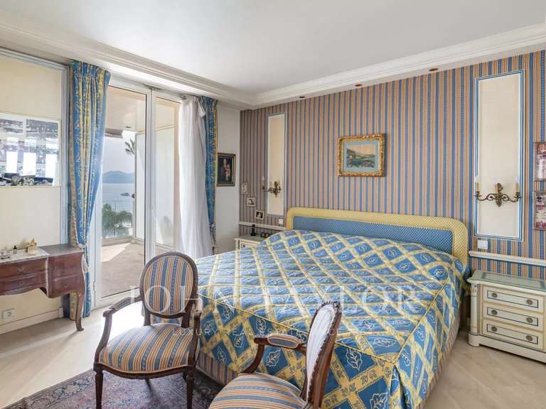 Apartment with Sea view Cannes - 3 bedrooms - 150m²