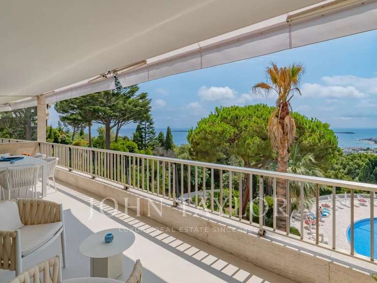 Apartment with Sea view Cannes - 2 bedrooms - 122m²