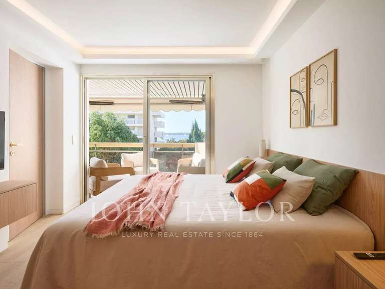 Apartment with Sea view Cannes - 3 bedrooms - 101m²