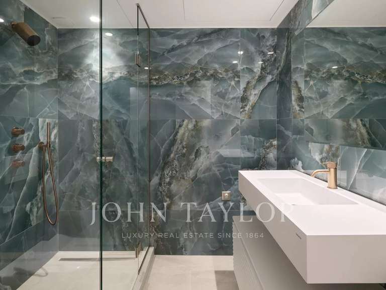 Apartment with Sea view Cannes - 3 bedrooms - 95m²