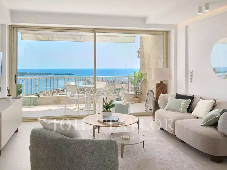 Apartment with Sea view Cannes - 3 bedrooms - 117m²