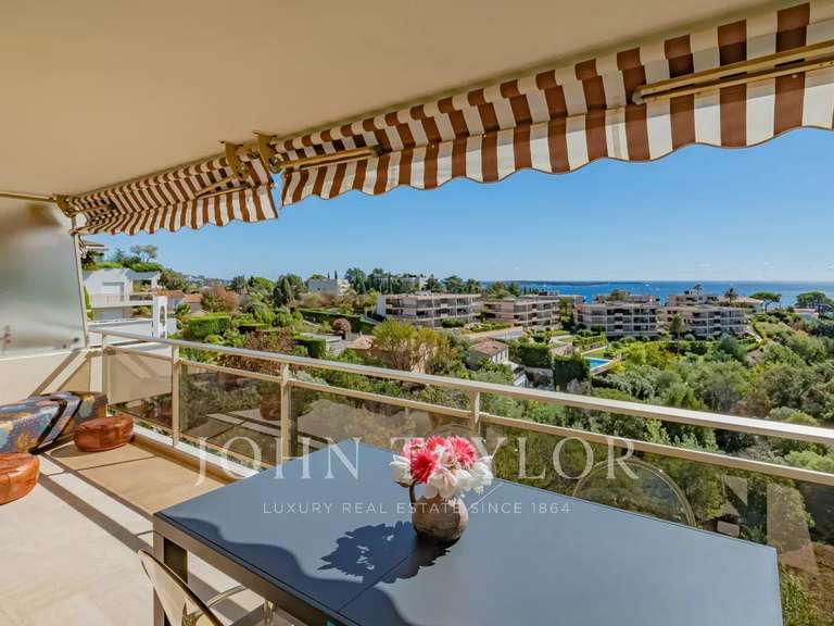 Apartment with Sea view Cannes - 2 bedrooms - 98m²