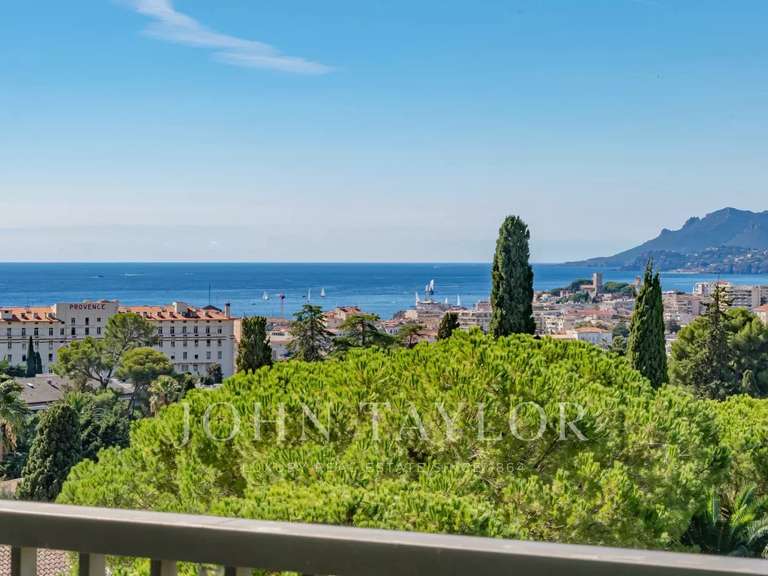 Apartment with Sea view Cannes - 2 bedrooms - 106m²