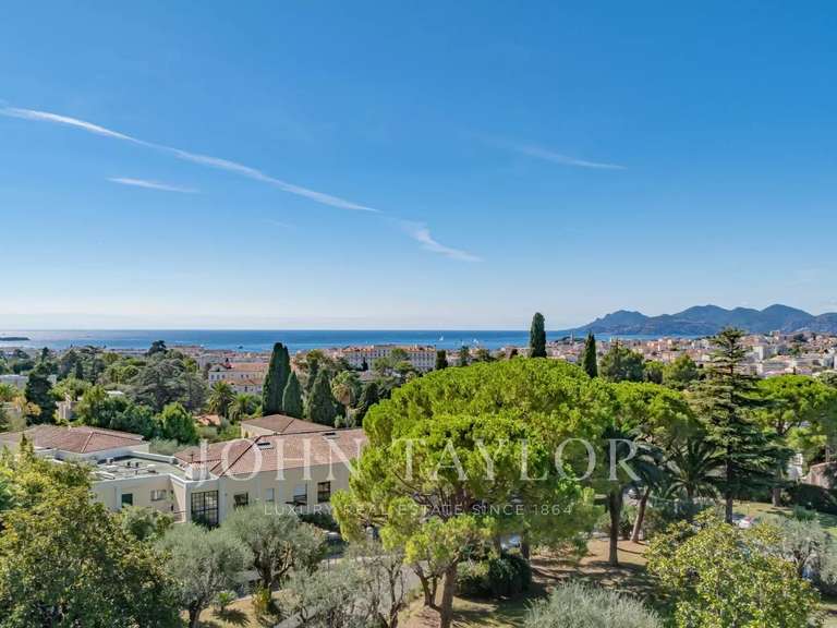 Apartment with Sea view Cannes - 2 bedrooms - 106m²