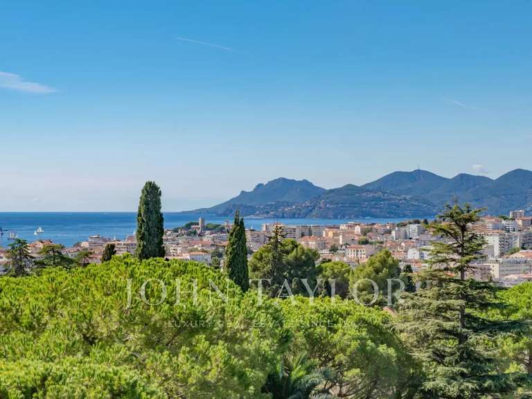 Apartment with Sea view Cannes - 2 bedrooms - 106m²