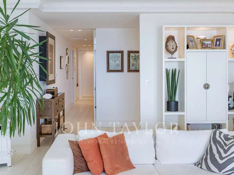 Apartment with Sea view Cannes - 2 bedrooms - 110m²