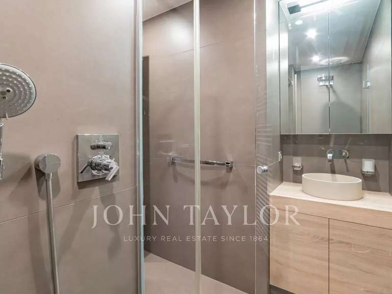 Apartment with Sea view Cannes - 3 bedrooms - 105m²