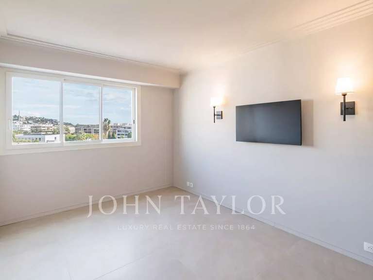Apartment with Sea view Cannes - 2 bedrooms - 96m²