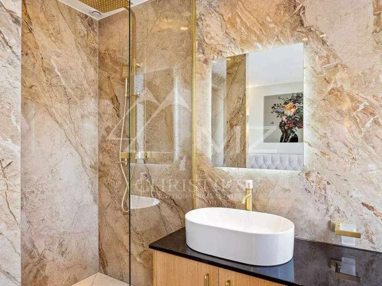 Apartment with Sea view Cannes - 2 bedrooms - 95m²