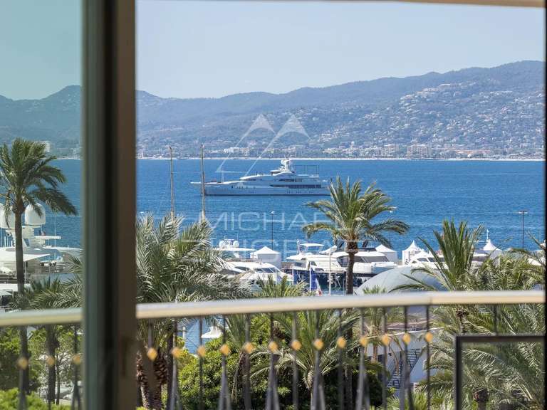 Apartment with Sea view Cannes - 2 bedrooms - 96m²