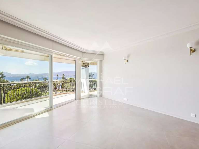 Apartment with Sea view Cannes - 2 bedrooms - 96m²