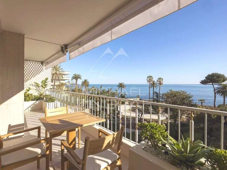 Apartment with Sea view Cannes - 3 bedrooms - 100m²