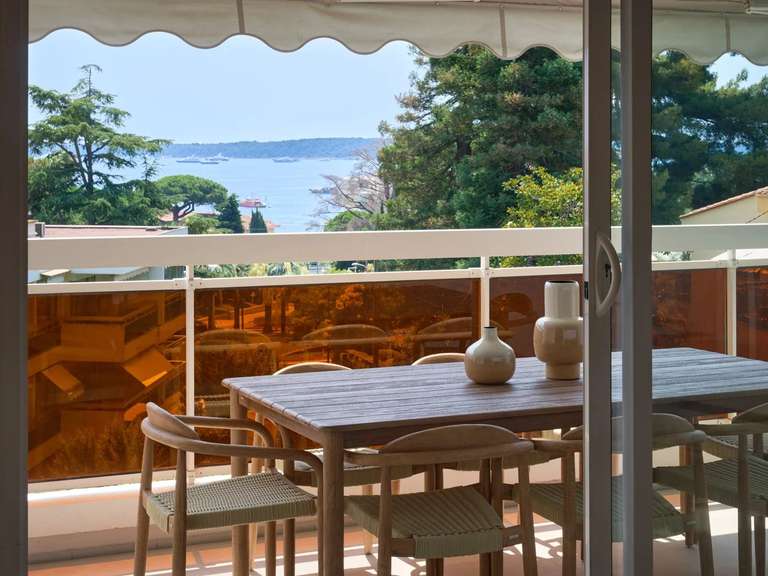 Apartment with Sea view Cannes - 4 bedrooms - 135m²