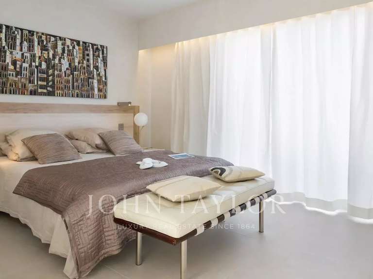 Apartment with Sea view Cannes - 3 bedrooms - 140m²