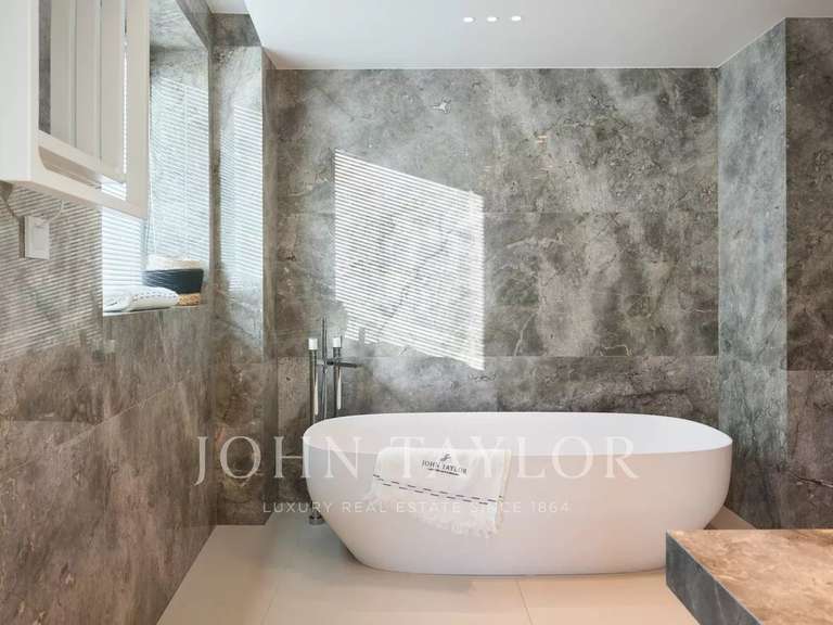 Appartement Cannes - 5 chambres - 231m²